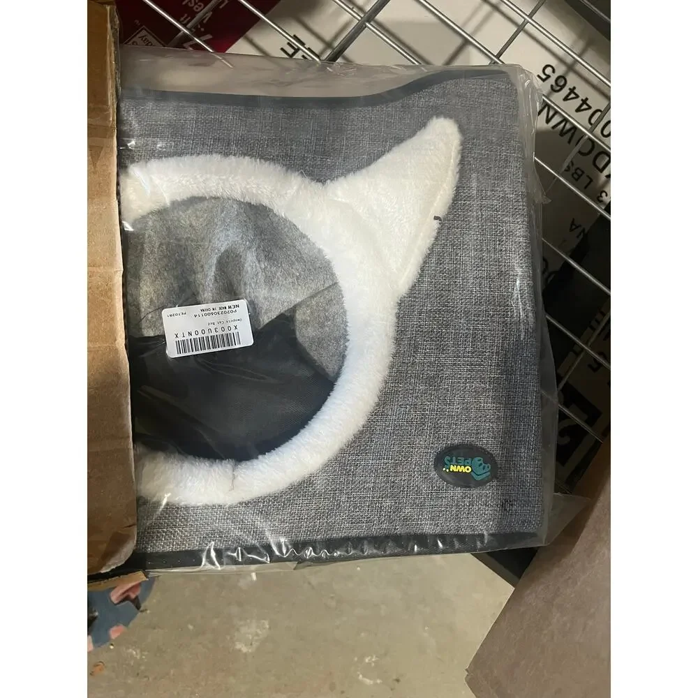 OWNPETS INDOOR CAT BED FOLDABLE W SCRATCH PAD AND REVERSIBLE CUSHION NEW